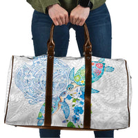 Hawaiian Couple Turtles Honi Travel Bag Polynesian Art Motifs and Hibiscus White Blue Color LT03 White - Polynesian Pride