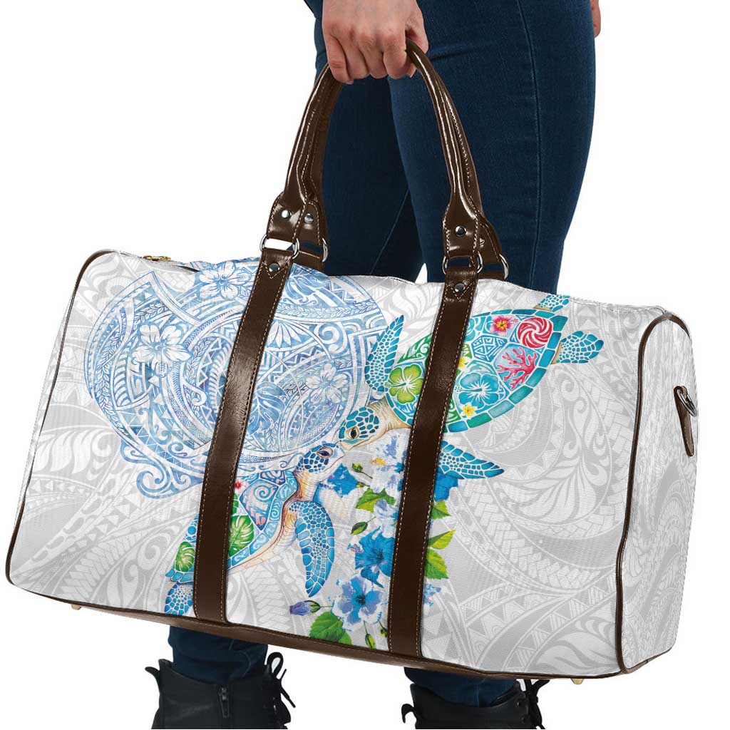 Hawaiian Couple Turtles Honi Travel Bag Polynesian Art Motifs and Hibiscus White Blue Color LT03 - Polynesian Pride