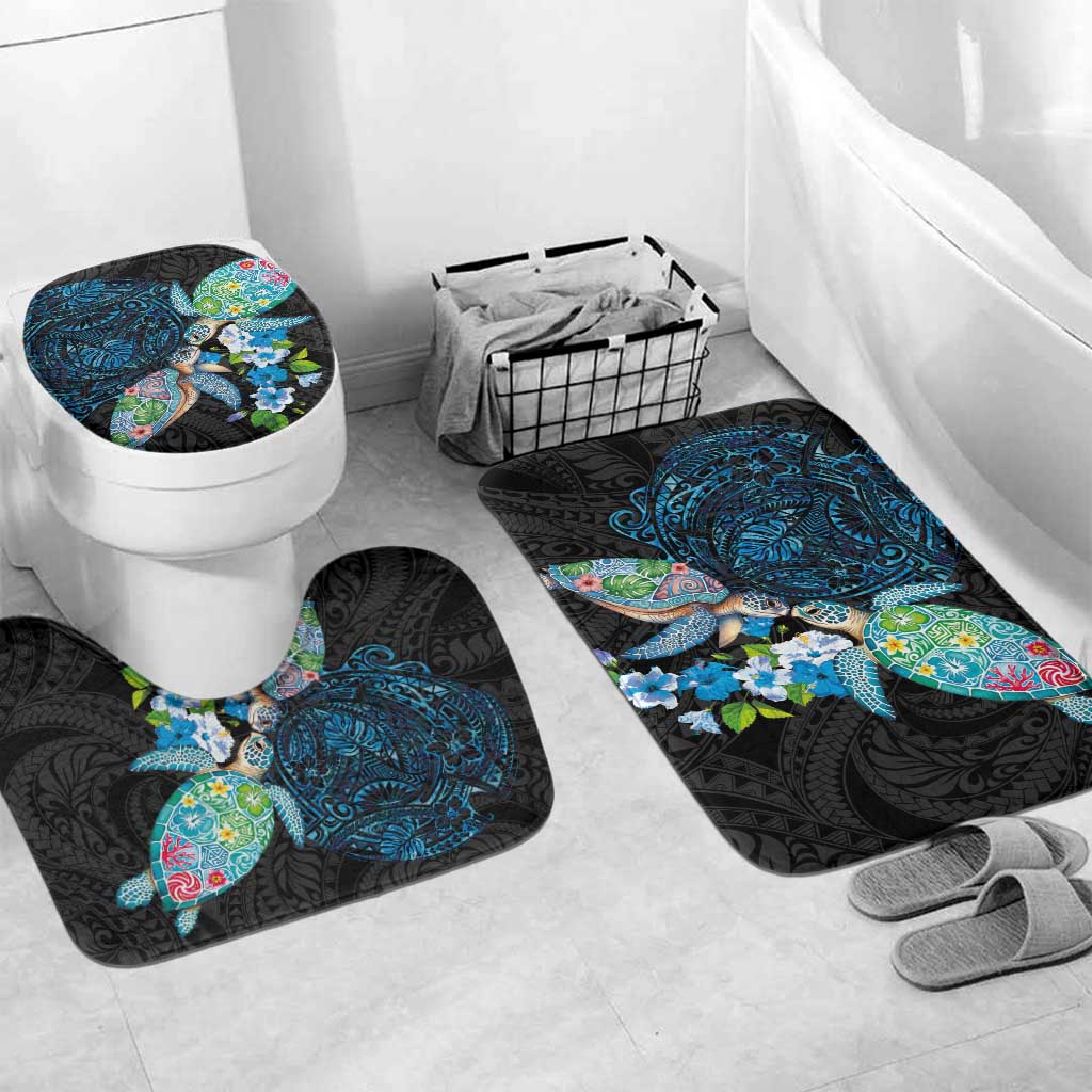Hawaiian Couple Turtles Honi Bathroom Set Polynesian Art Motifs and Hibiscus Black Blue Color LT03 Mat Set Only (3 pcs) One Size Black - Polynesian Pride