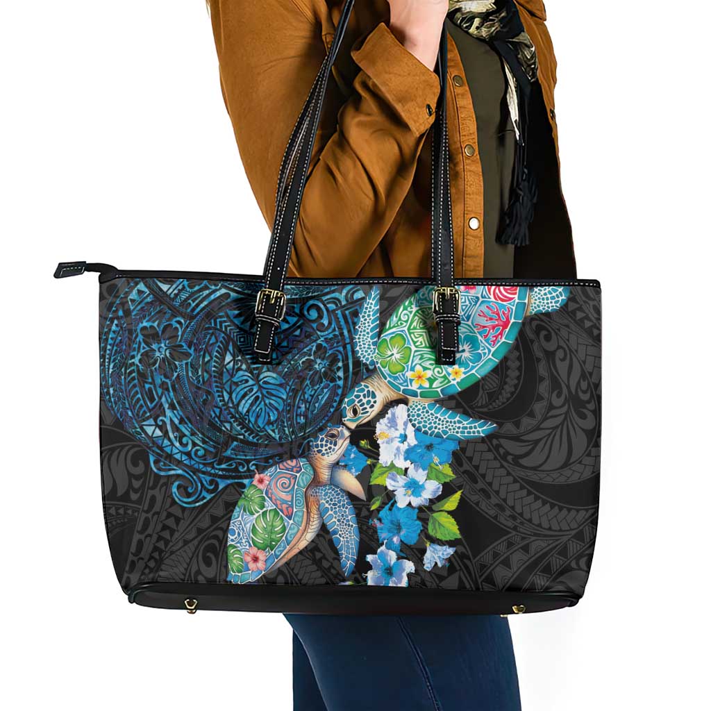 Hawaiian Couple Turtles Honi Leather Tote Bag Polynesian Art Motifs and Hibiscus Black Blue Color LT03 - Polynesian Pride