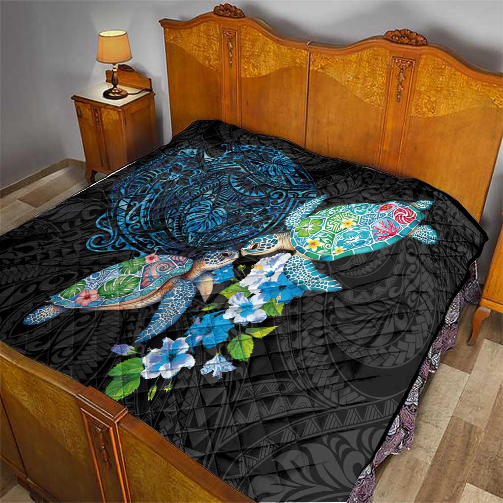 Hawaiian Couple Turtles Honi Quilt Polynesian Art Motifs and Hibiscus Black Blue Color LT03 - Polynesian Pride