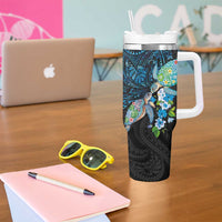 Hawaiian Couple Turtles Honi Tumbler With Handle Polynesian Art Motifs and Hibiscus Black Blue Color LT03 - Polynesian Pride