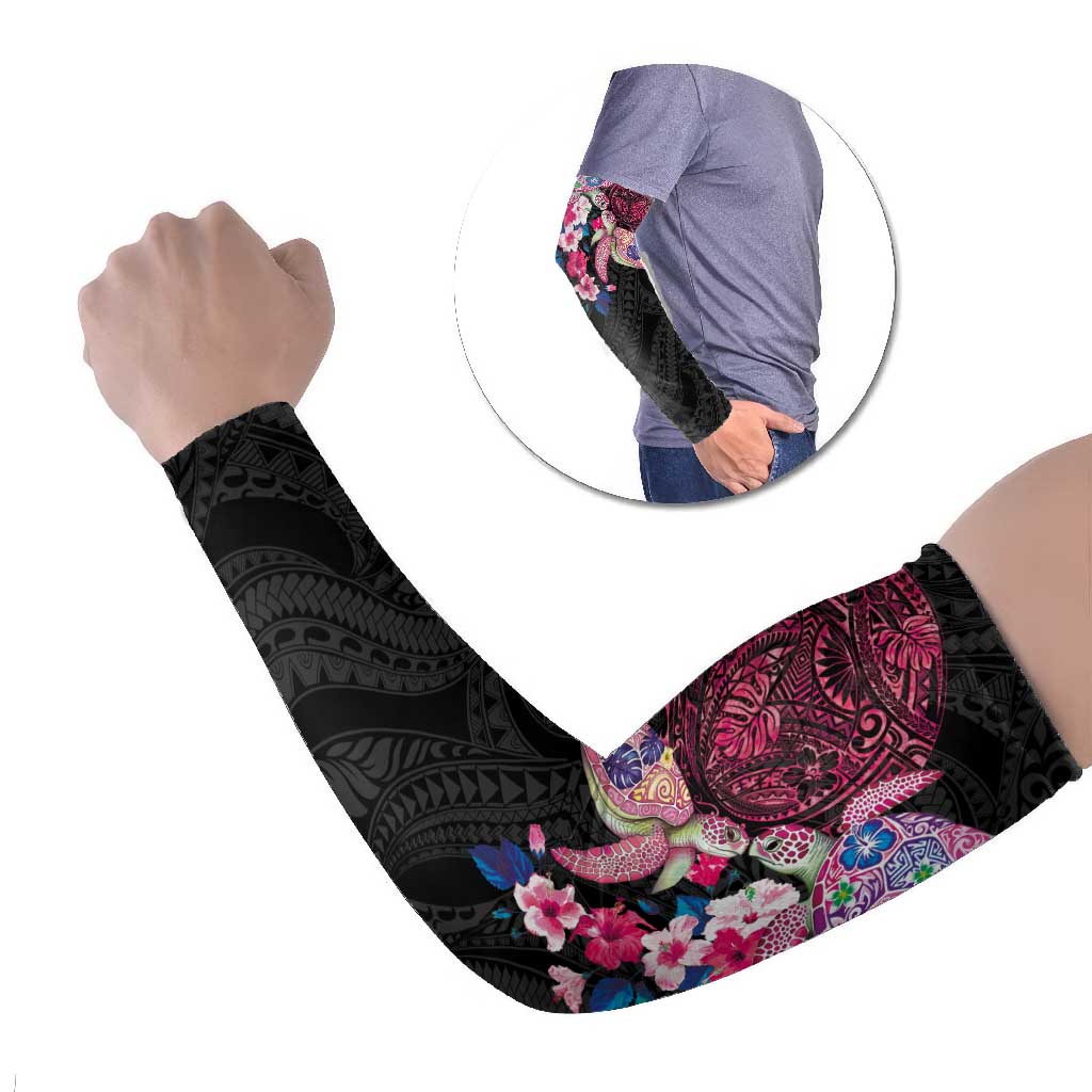 Hawaiian Couple Turtles Honi Arm Sleeves Polynesian Art Motifs and Hibiscus Black Red Color LT03 Set of 2 Black - Polynesian Pride