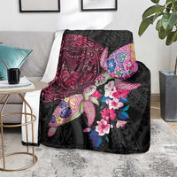 Hawaiian Couple Turtles Honi Blanket Polynesian Art Motifs and Hibiscus Black Red Color LT03 - Polynesian Pride