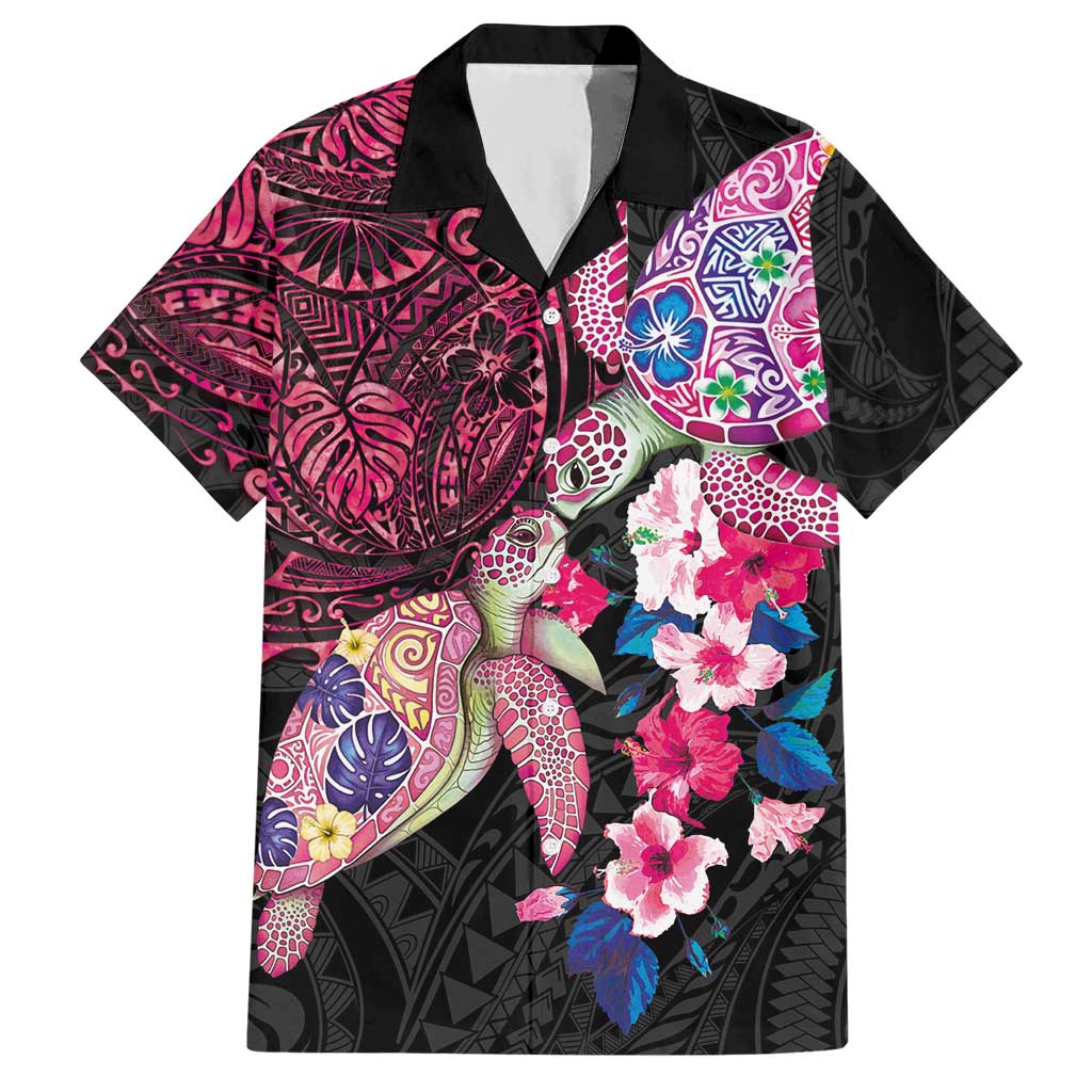 Hawaiian Couple Turtles Honi Hawaiian Shirt Polynesian Art Motifs and Hibiscus Black Red Color - Polynesian Pride