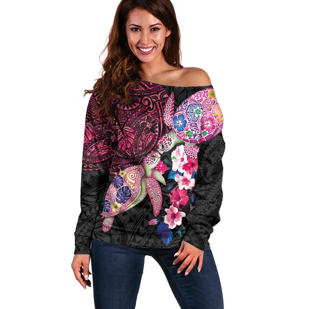 Hawaiian Couple Turtles Honi Off Shoulder Sweater Polynesian Art Motifs and Hibiscus Black Red Color LT03 Women Black - Polynesian Pride