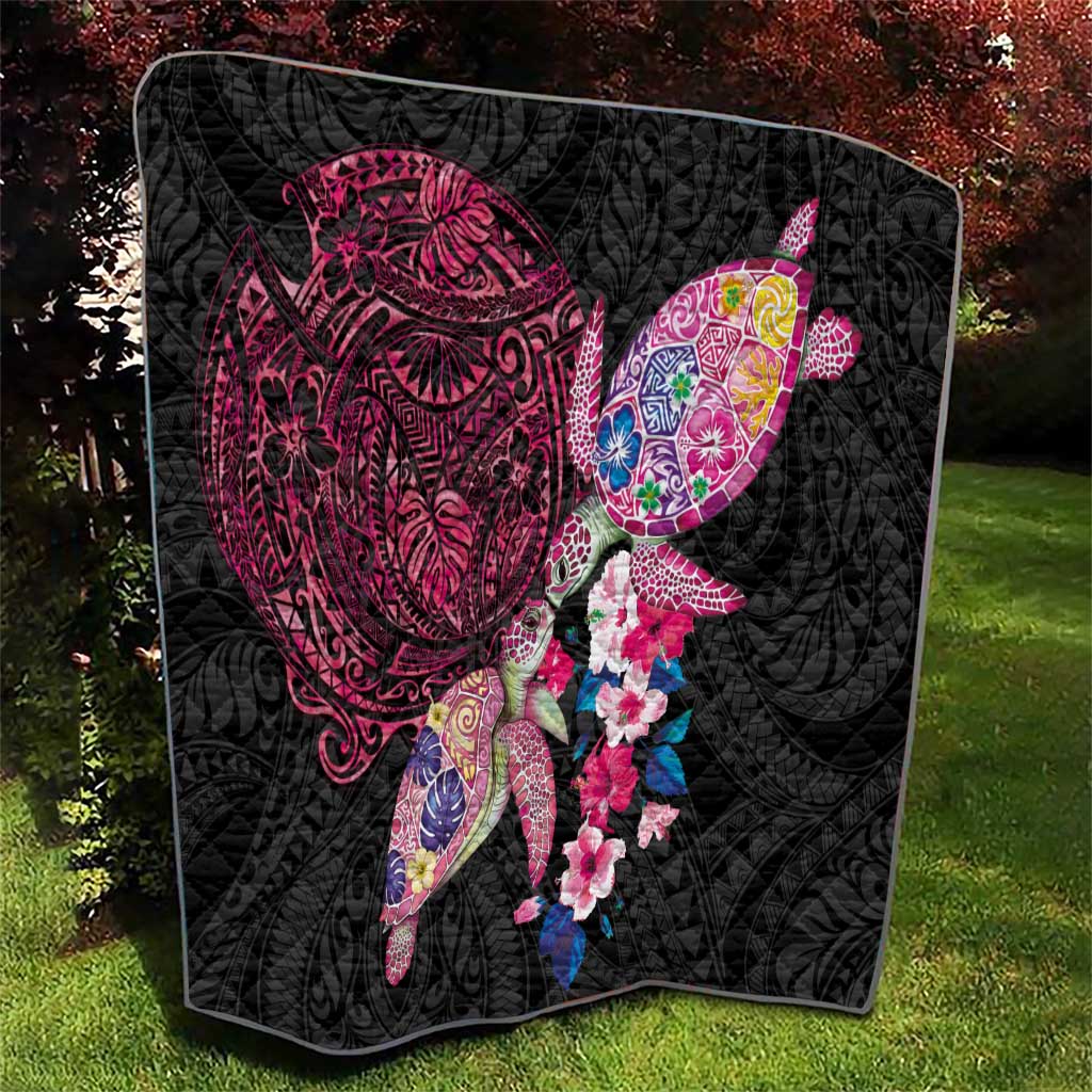 Hawaiian Couple Turtles Honi Quilt Polynesian Art Motifs and Hibiscus Black Red Color LT03 - Polynesian Pride