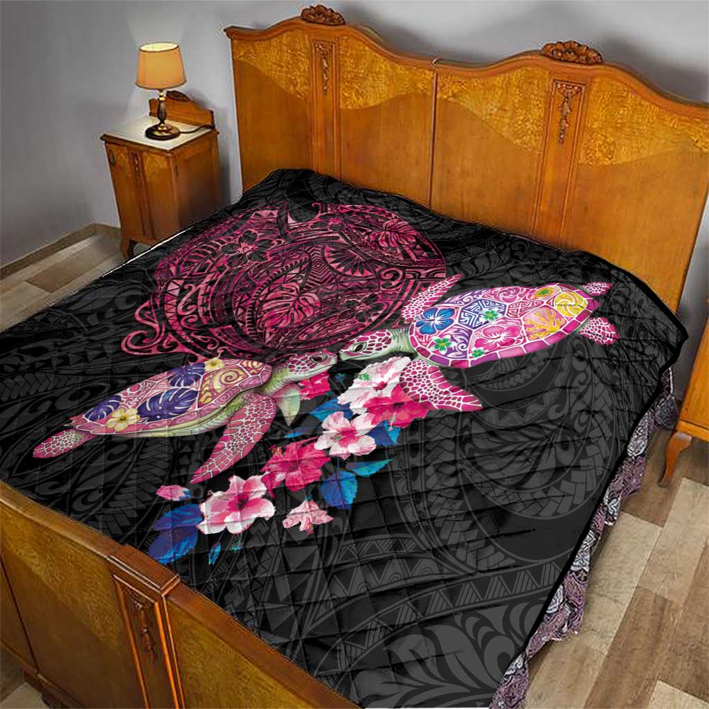 Hawaiian Couple Turtles Honi Quilt Polynesian Art Motifs and Hibiscus Black Red Color LT03 - Polynesian Pride