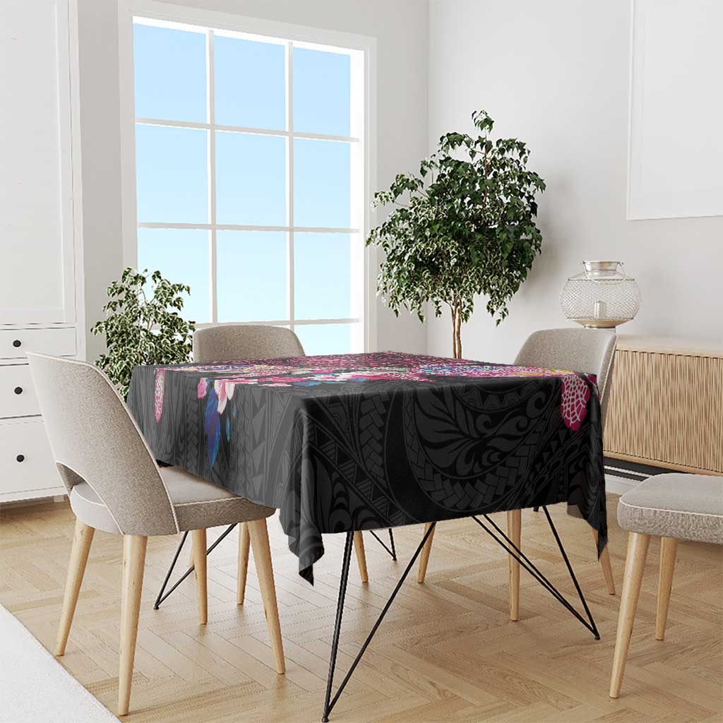 Hawaiian Couple Turtles Honi Tablecloth Polynesian Art Motifs and Hibiscus Black Red Color LT03 - Polynesian Pride