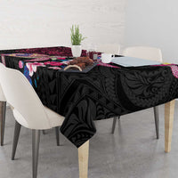 Hawaiian Couple Turtles Honi Tablecloth Polynesian Art Motifs and Hibiscus Black Red Color LT03 - Polynesian Pride