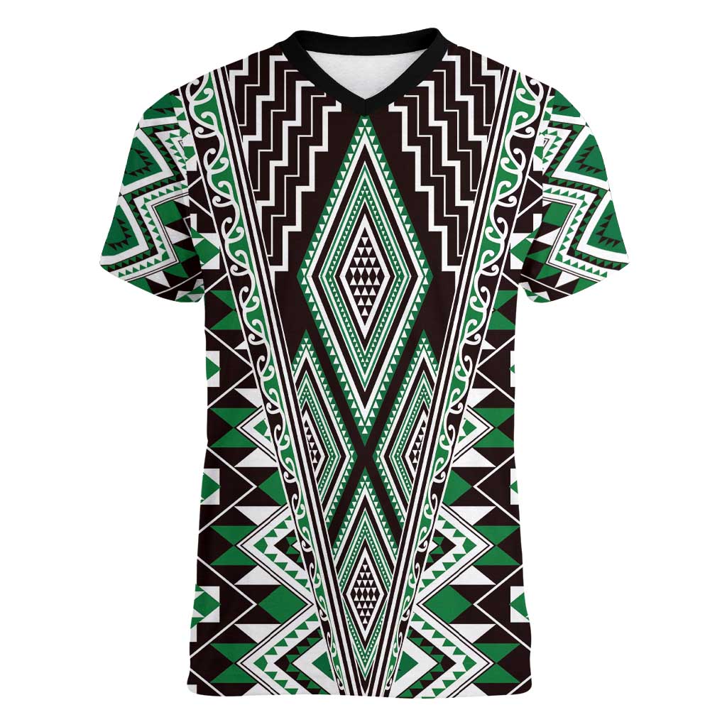 Green Aotearoa Tukutuku and Poutama Motif Women V-Neck T-Shirt LT03 Female Green - Polynesian Pride