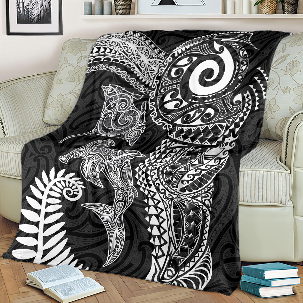 Aotearoa Maori Sea Animals Tribal Blanket Manta Ray and Shark Moko Pattern Black Color LT03 - Polynesian Pride