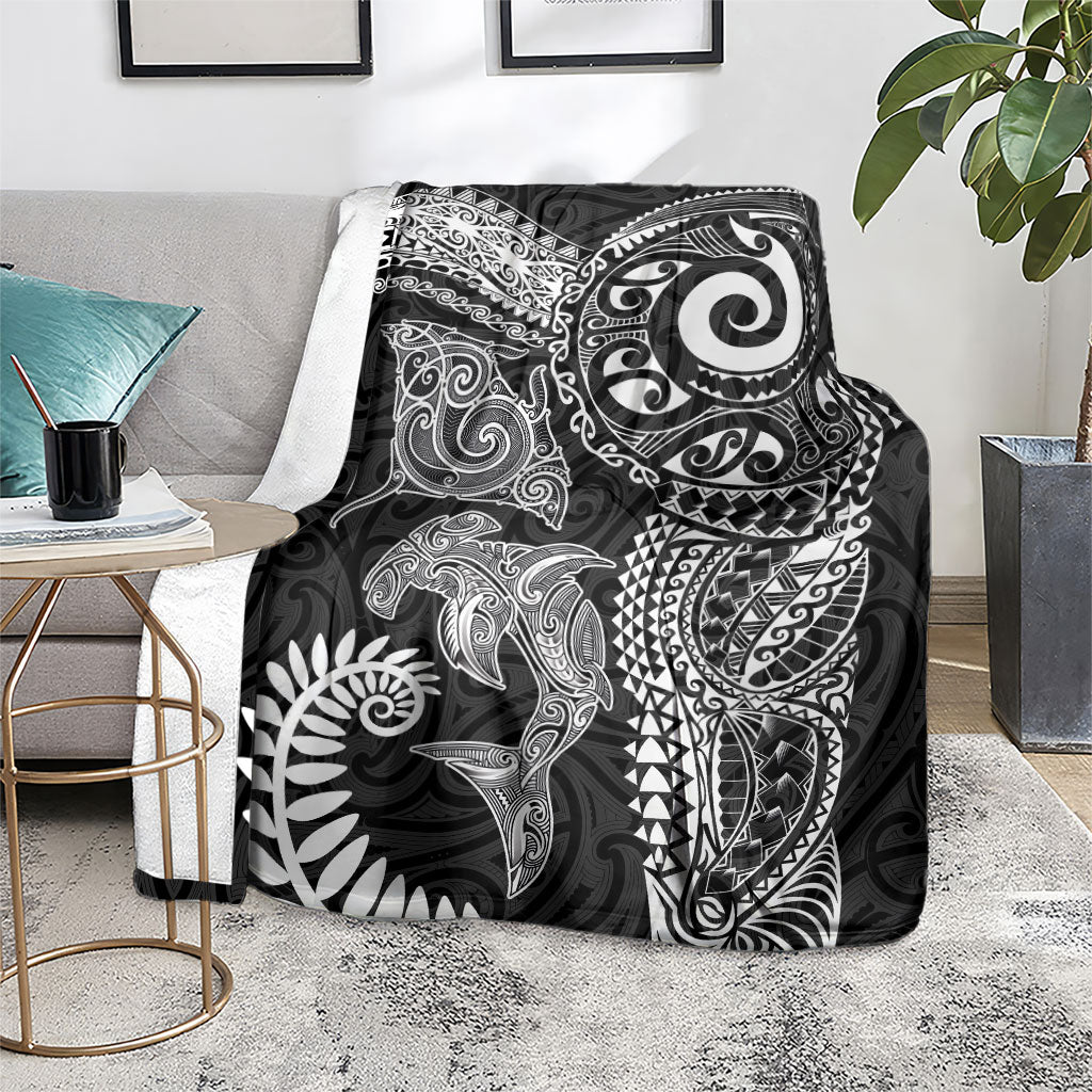 Aotearoa Maori Sea Animals Tribal Blanket Manta Ray and Shark Moko Pattern Black Color LT03 - Polynesian Pride