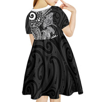 Aotearoa Maori Sea Animals Tribal Kid Short Sleeve Dress Manta Ray and Shark Moko Pattern Black Color LT03 - Polynesian Pride