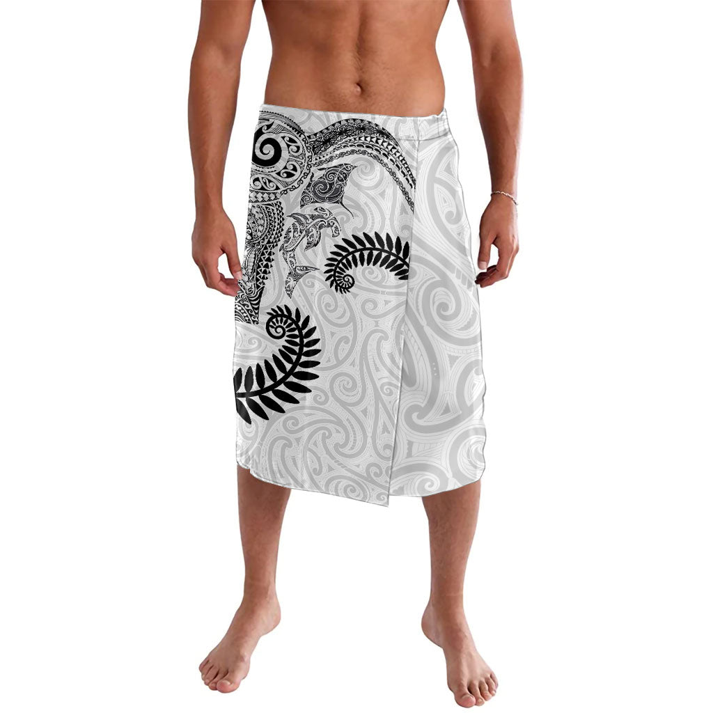 Aotearoa Maori Sea Animals Tribal Lavalava Manta Ray and Shark Moko Pattern White Color LT03 White - Polynesian Pride
