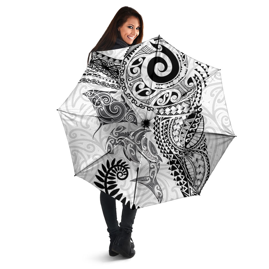 Aotearoa Maori Sea Animals Tribal Umbrella Manta Ray and Shark Moko Pattern White Color LT03 - Polynesian Pride