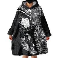 Hawaiian Manta Ray Tribal Wearable Blanket Hoodie Polynesian Art Motifs Black Color LT03 - Polynesian Pride