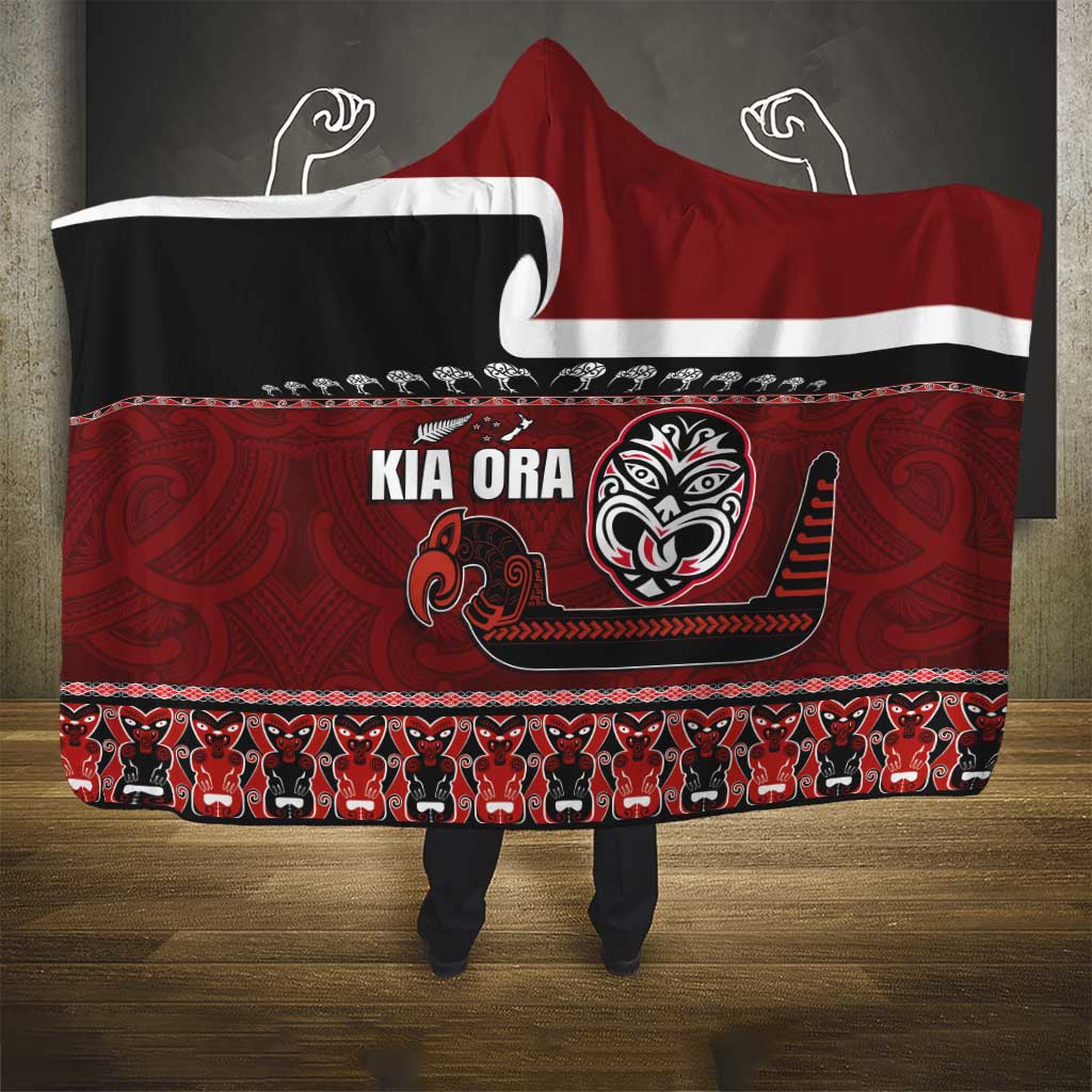 New Zealand Culture Hooded Blanket Kia Ora Aotearoa Moko Tattoo Mask with Waka and Maori Art Pattern LT03 - Polynesian Pride