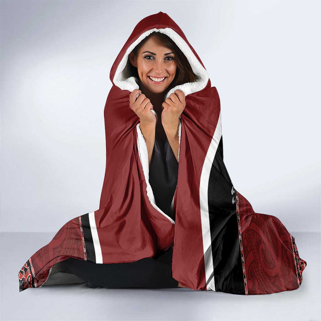 New Zealand Culture Hooded Blanket Kia Ora Aotearoa Moko Tattoo Mask with Waka and Maori Art Pattern LT03 - Polynesian Pride