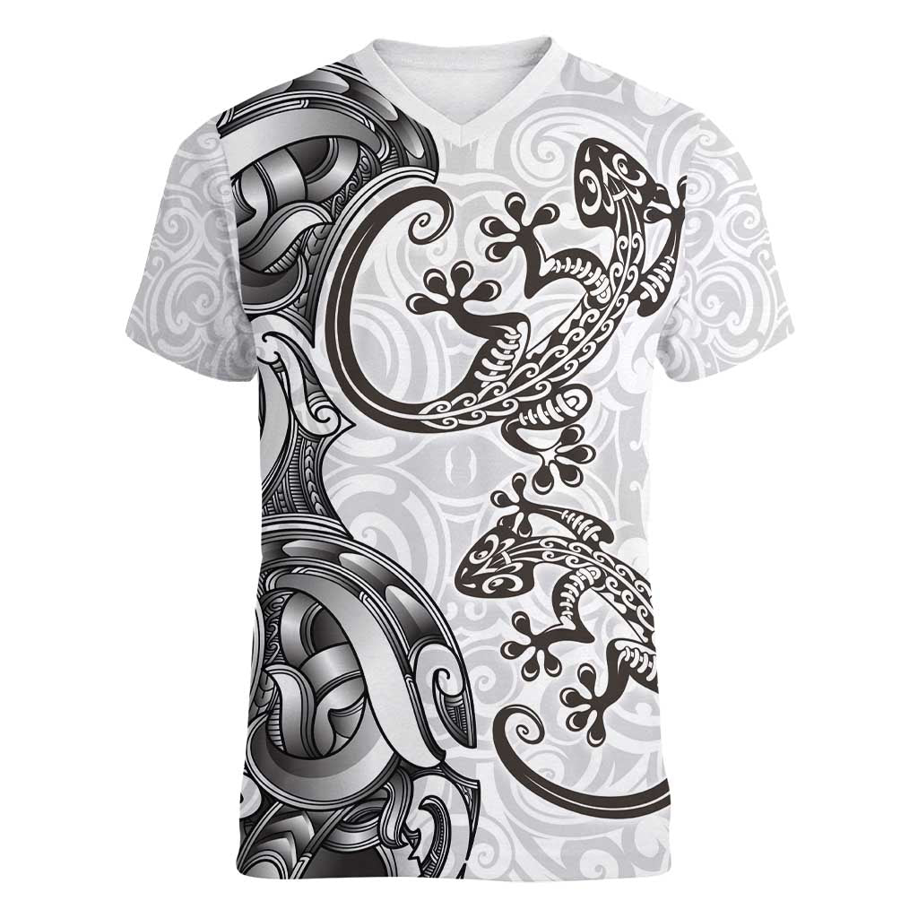 New Zealand Gecko Maori Art Tattoo Women V-Neck T-Shirt White Color LT03 Female White - Polynesian Pride