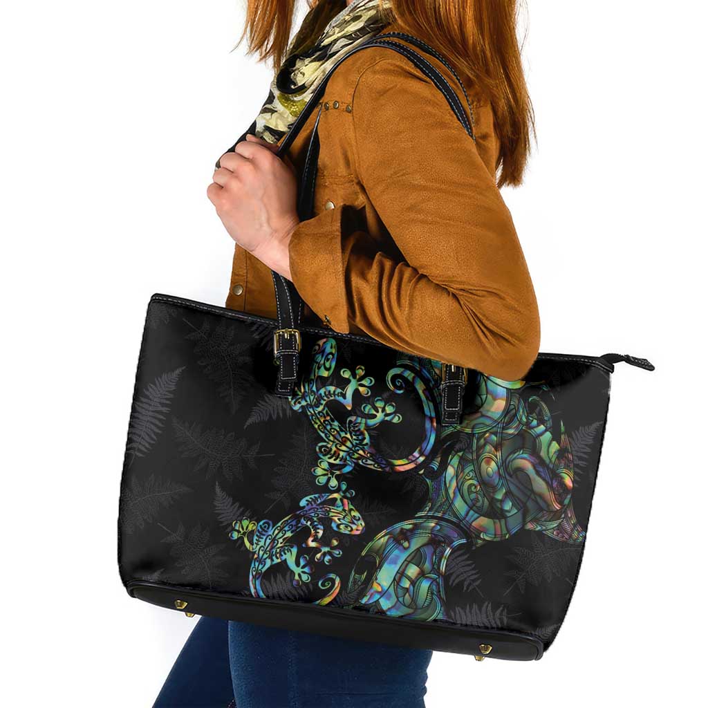New Zealand Gecko Maori Art Tattoo Leather Tote Bag Silver Fern and Paua Shell Mode LT03 Black - Polynesian Pride