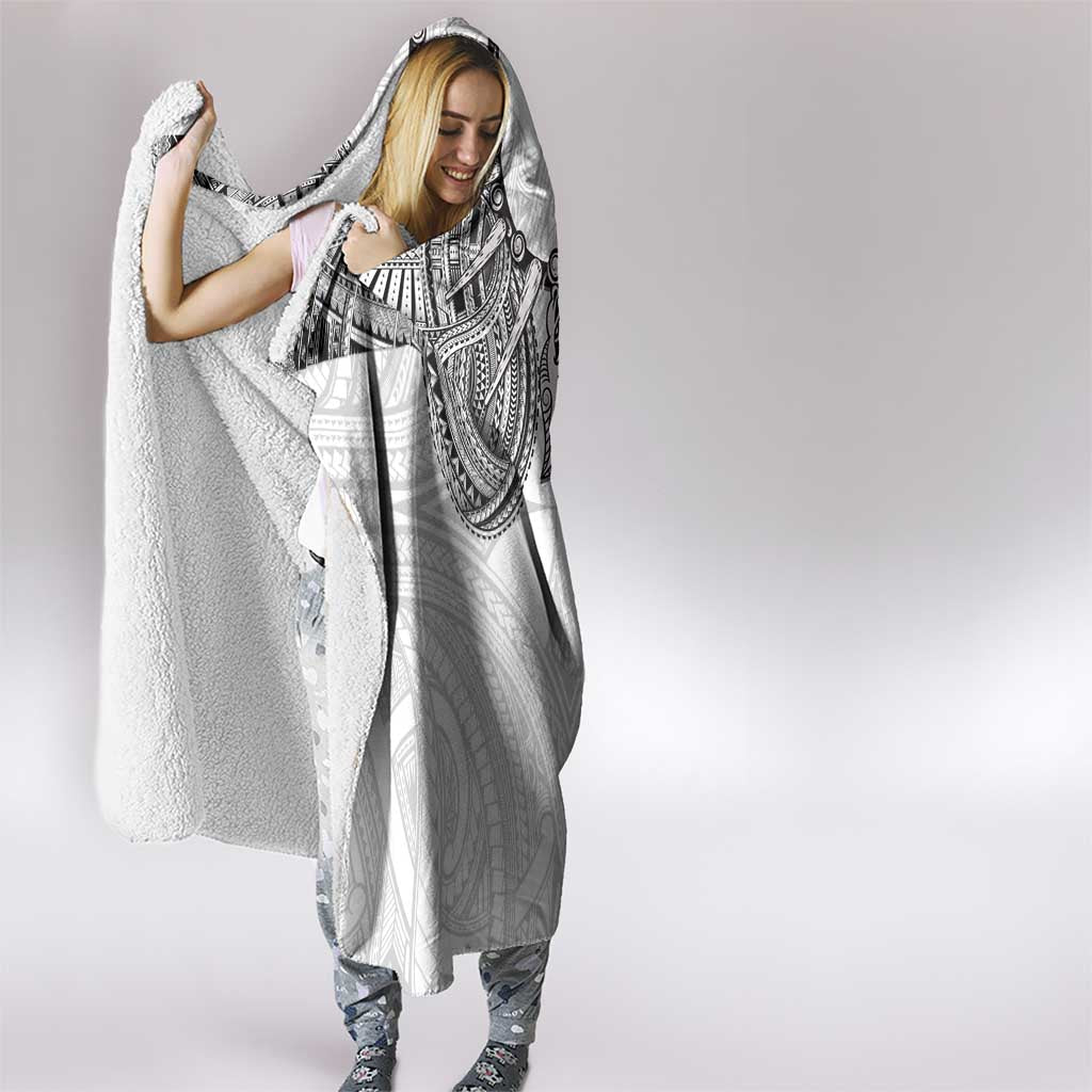 Samoan Traditional Art Tattoos Hooded Blanket Tatau Tribal Motifs with Ula Nifo White LT03 - Polynesian Pride