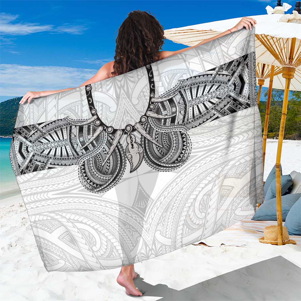 Samoan Traditional Art Tattoos Sarong Tatau Tribal Motifs with Ula Nifo White LT03 One Size 44 x 66 inches White - Polynesian Pride