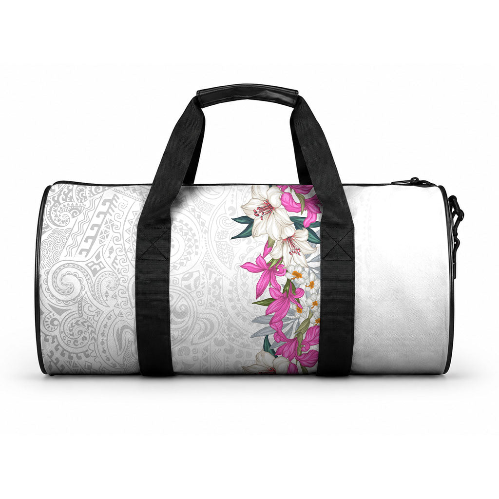 Hawaii Tropical Leaves and Flowers Duffle Bag