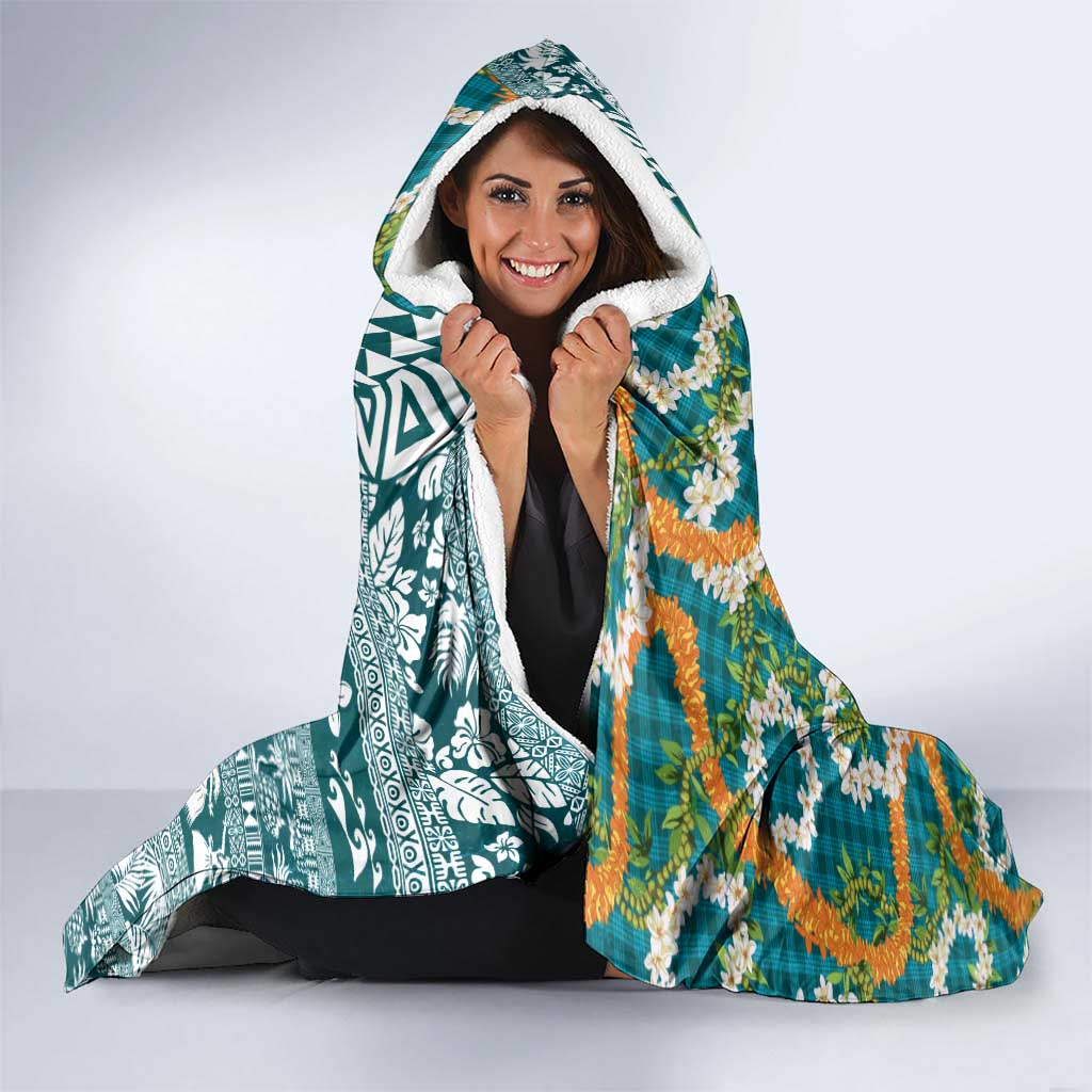 Hawaiian Plumeria Lei Hooded Blanket Kakau Motifs and Palaka Half Style Turquoise Color LT03 - Polynesian Pride