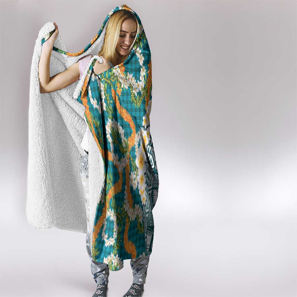 Hawaiian Plumeria Lei Hooded Blanket Kakau Motifs and Palaka Half Style Turquoise Color LT03 - Polynesian Pride