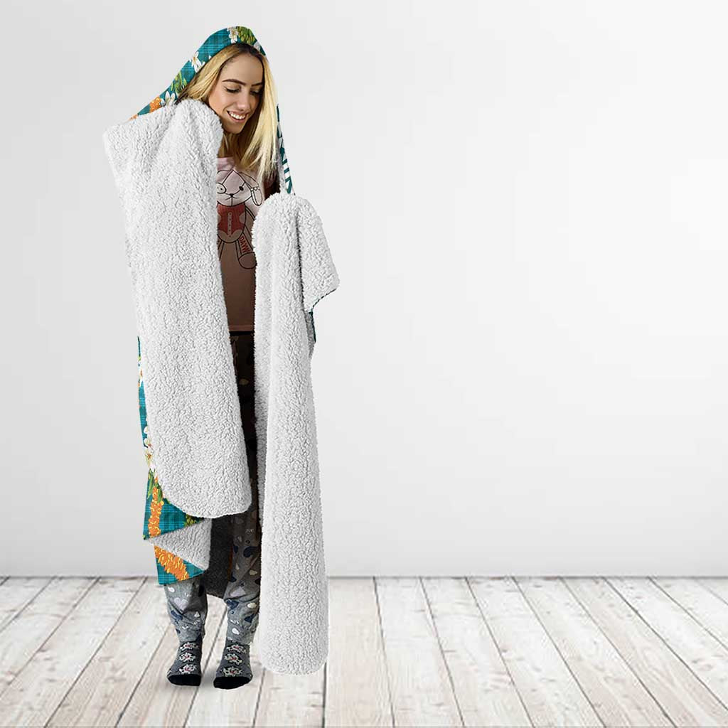 Hawaiian Plumeria Lei Hooded Blanket Kakau Motifs and Palaka Half Style Turquoise Color LT03 - Polynesian Pride