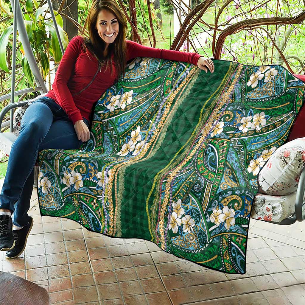 Hawaiian Art Flower Tribal with Lei Quilt Palaka Pattern Green Color - Polynesian Pride