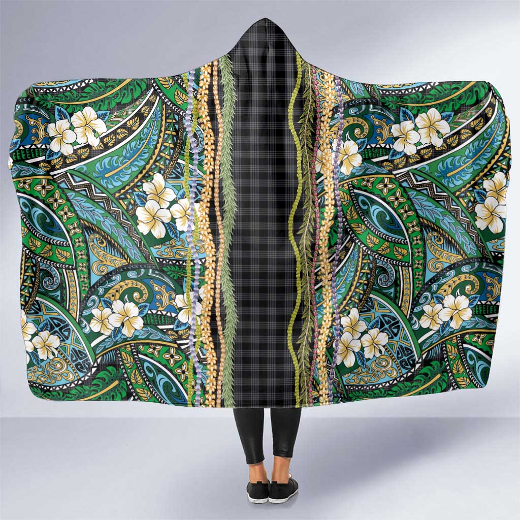 Hawaiian Art Flower Tribal with Lei Hooded Blanket Palaka Pattern Black Color LT03 One Size Black - Polynesian Pride