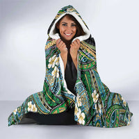 Hawaiian Art Flower Tribal with Lei Hooded Blanket Palaka Pattern Black Color LT03 - Polynesian Pride