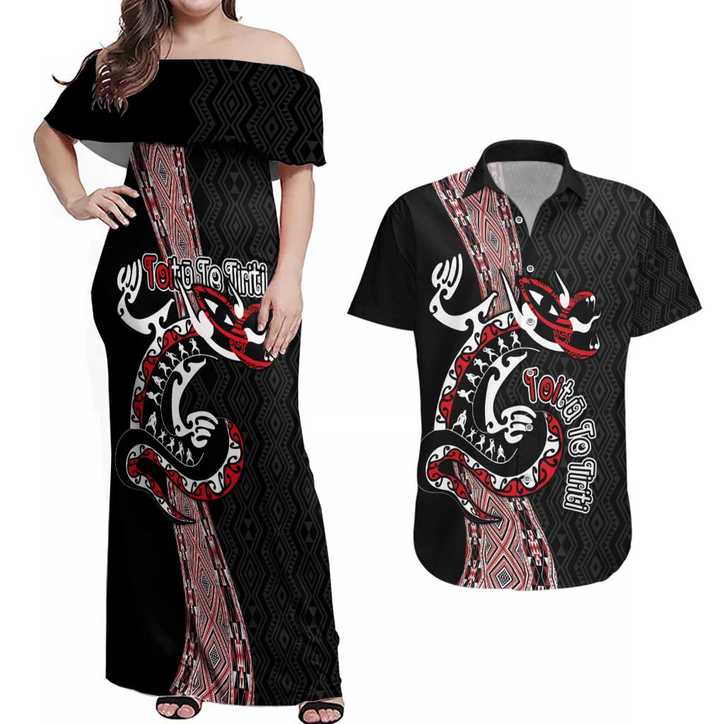 Aotearoa Toitu Te Tiriti Taniko Couples Matching Off Shoulder Maxi Dress and Hawaiian Shirt Maori Taniwha Haka - Honour the Treaty LT03 Black - Polynesian Pride