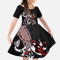 Aotearoa Toitu Te Tiriti Taniko Family Matching Puletasi and Hawaiian Shirt Maori Taniwha Haka - Honour the Treaty LT03 Daughter's Dress Black - Polynesian Pride