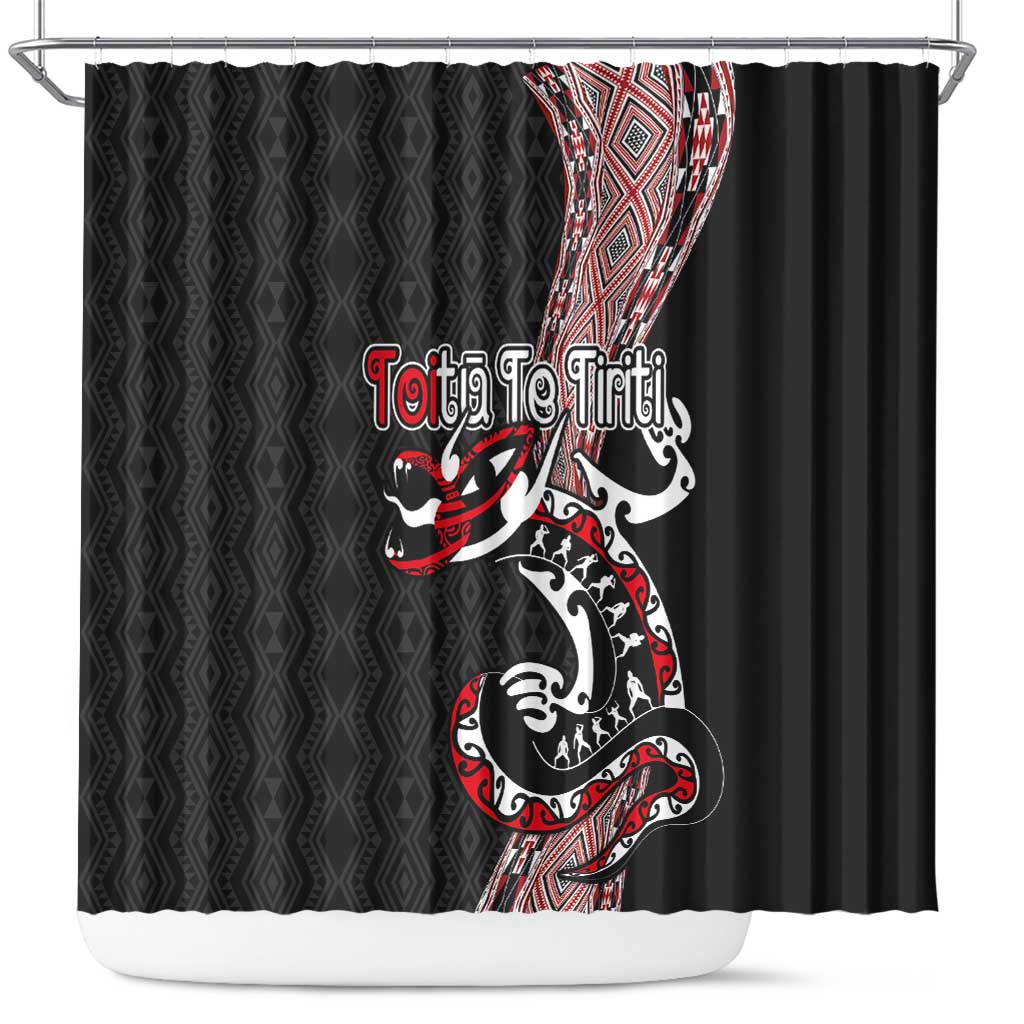 Aotearoa Toitu Te Tiriti Taniko Shower Curtain Maori Taniwha Haka - Honour the Treaty LT03 Black - Polynesian Pride