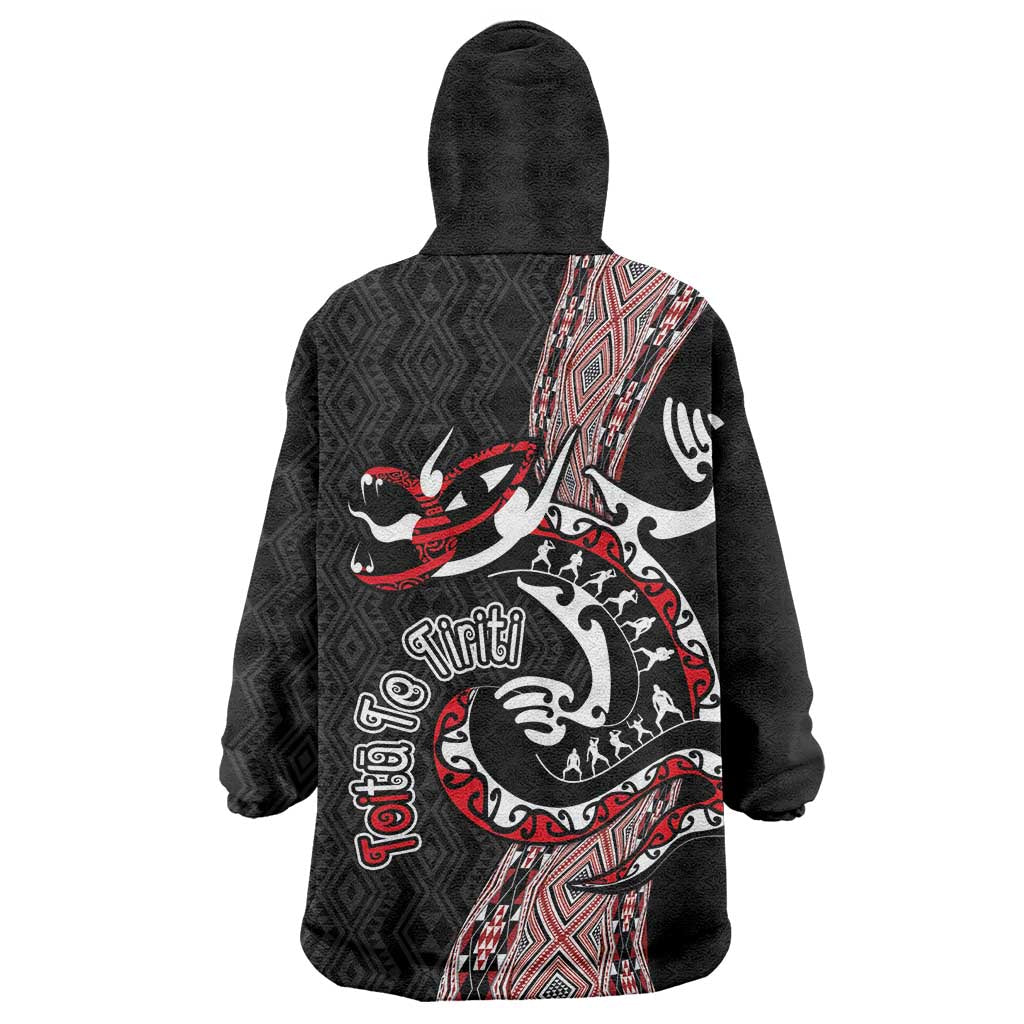 Aotearoa Toitu Te Tiriti Taniko Wearable Blanket Hoodie Maori Taniwha Haka - Honour the Treaty LT03 - Polynesian Pride