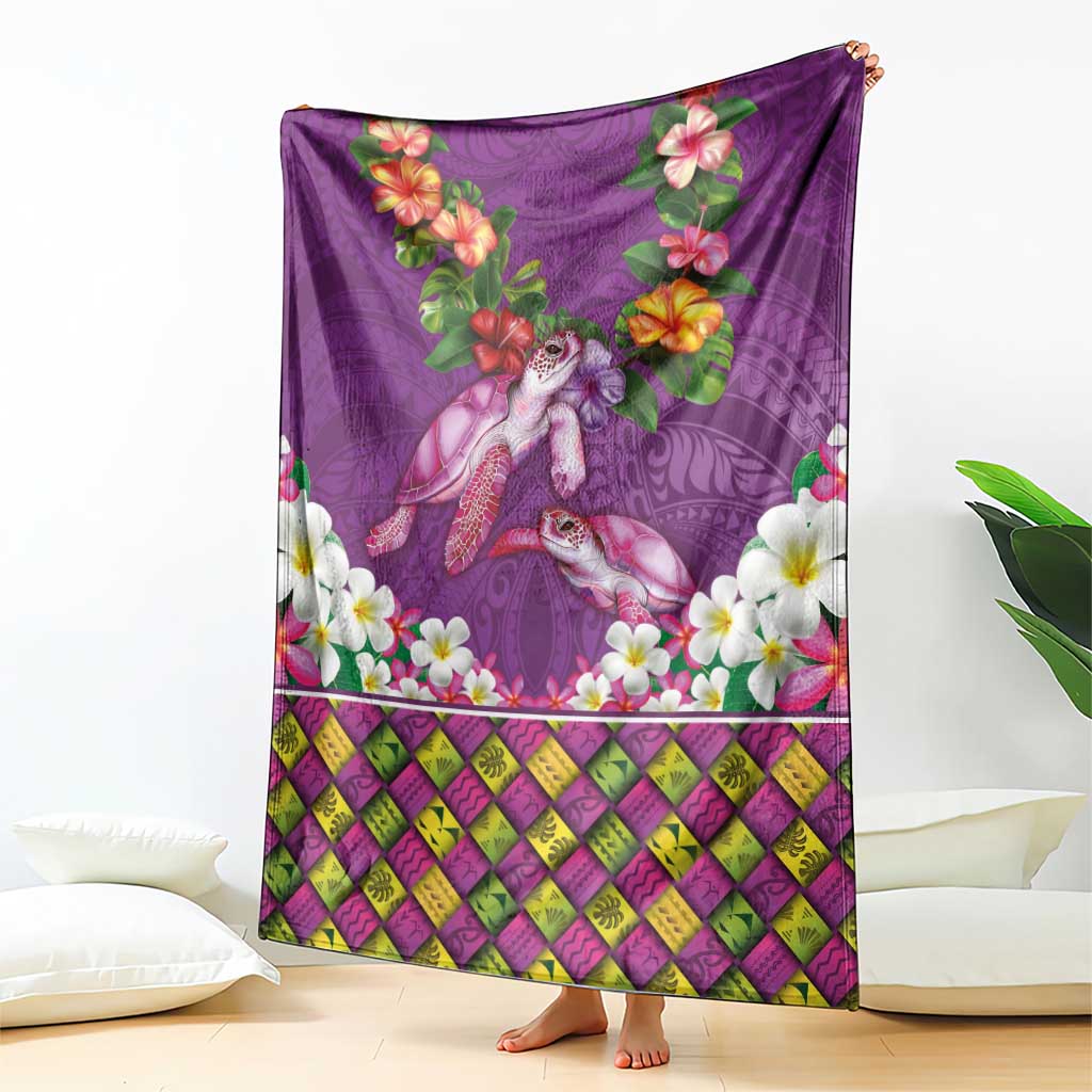 Hawaiian Lei Turtle and Plumeria Blanket Polynerian Art Tattoo-Mauve Color