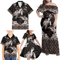 Hawaiian Lei Turtle and Plumeria Family Matching Off Shoulder Maxi Dress and Hawaiian Shirt Polynerian Art Tattoo-Grayscale Mode LT03 - Polynesian Pride