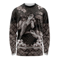 Hawaiian Lei Turtle and Plumeria Long Sleeve Shirt Polynerian Art Tattoo-Grayscale Mode LT03 Unisex Black - Polynesian Pride