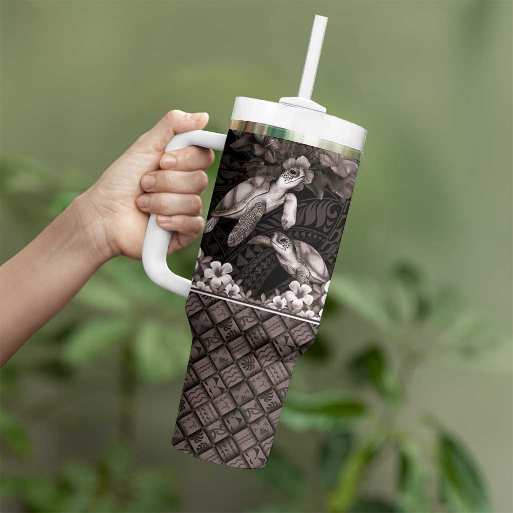 Hawaiian Lei Turtle and Plumeria Tumbler With Handle Polynerian Art Tattoo-Grayscale Mode