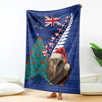 New Zealand Christmas Blanket Kiwi Bird Santa and Silver Fern Funny Haka Dance LT03 - Polynesian Pride