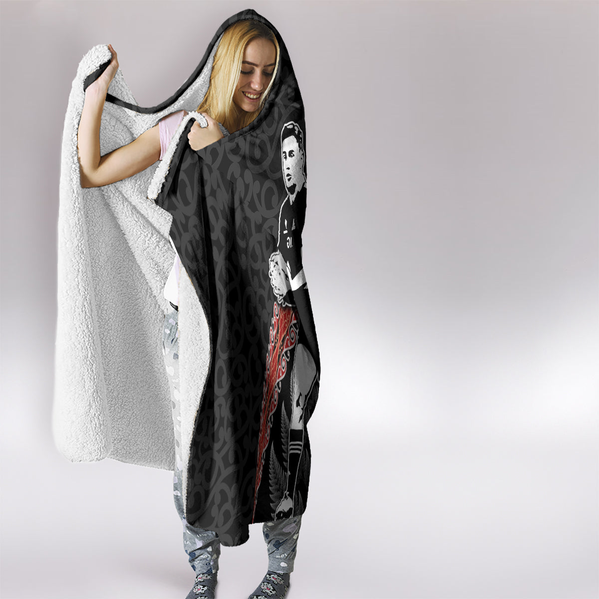 New Zealand Maori Rugby Player Hooded Blanket Maori and Silver Fern Half Style LT03 - Polynesian Pride