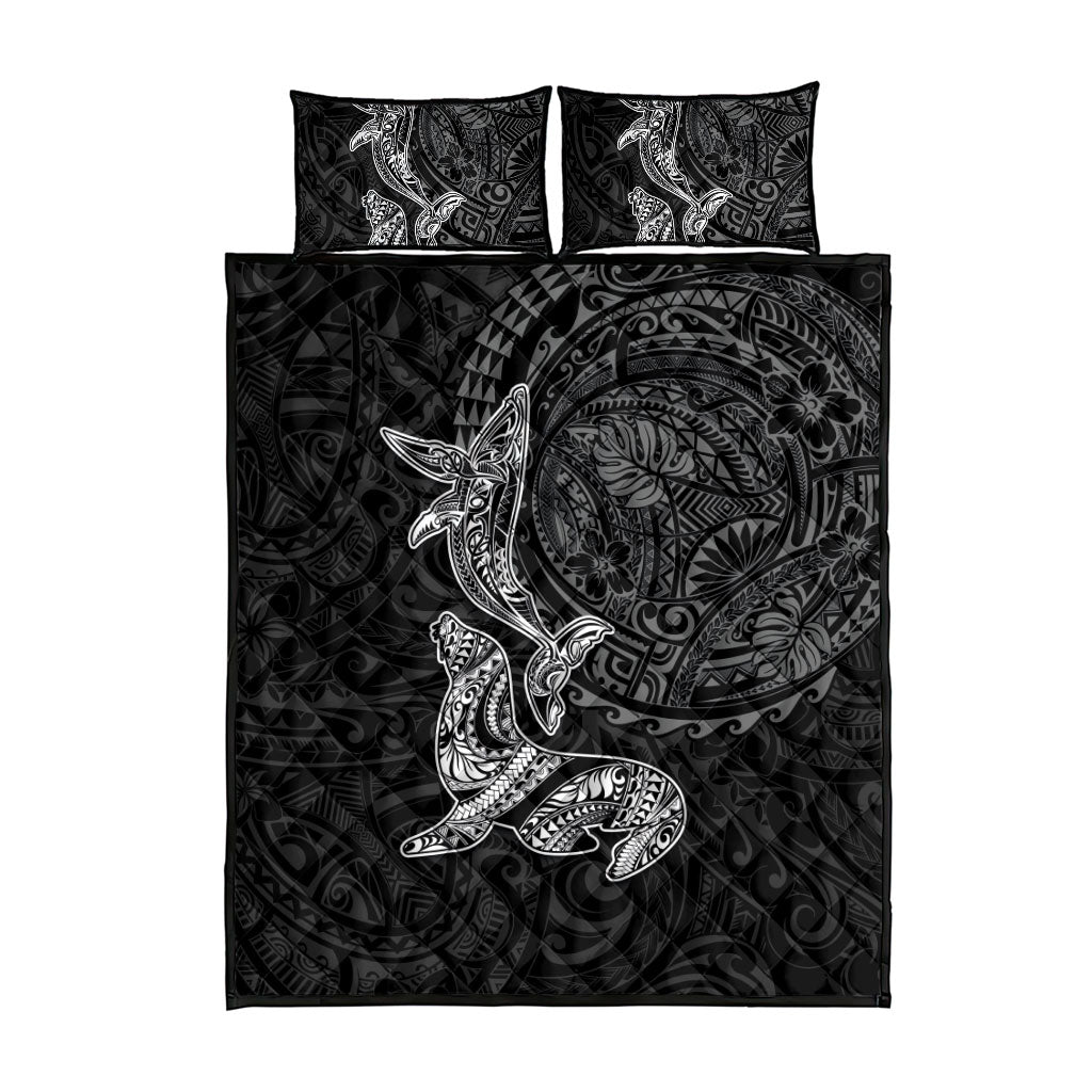 Hawaiian Monk Seal and Whale Quilt Bed Set Kakau Tribal Pattern Grayscale
