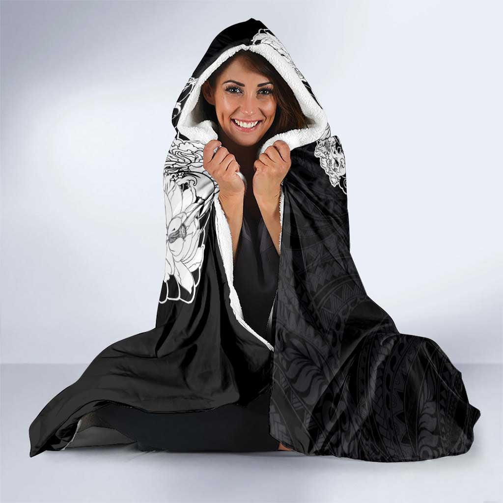 Hawaiian and Japanese Together Hooded Blanket Japanese Koi Fish Tattoo and Kakau Pattern Black Color LT03 - Polynesian Pride