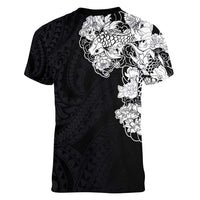 Hawaiian and Japanese Together Women V-Neck T-Shirt Japanese Koi Fish Tattoo and Kakau Pattern Black Color LT03 - Polynesian Pride