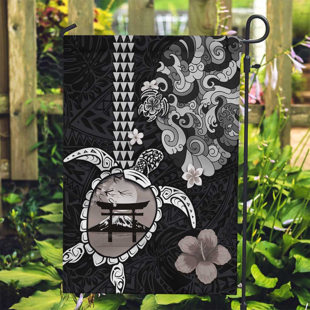 Hawaiian and Japanese Together Garden Flag Japanese Culture and Turtle Kakau Tattoo Black Color LT03 Garden Flag Black - Polynesian Pride