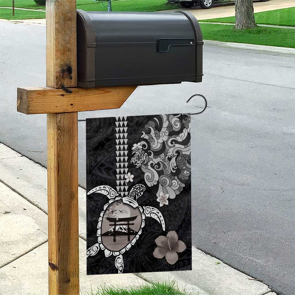 Hawaiian and Japanese Together Garden Flag Japanese Culture and Turtle Kakau Tattoo Black Color LT03 - Polynesian Pride