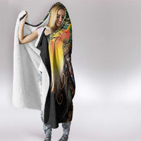 Papua New Guinea and Australia Together Hooded Blanket Bird of Paradise and Kangaroo Melanesian Aboriginal Motifs LT03 - Polynesian Pride